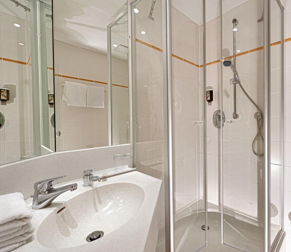 Hotel Schloss Schweinsburg Neukirchen-Pleisse Room photo